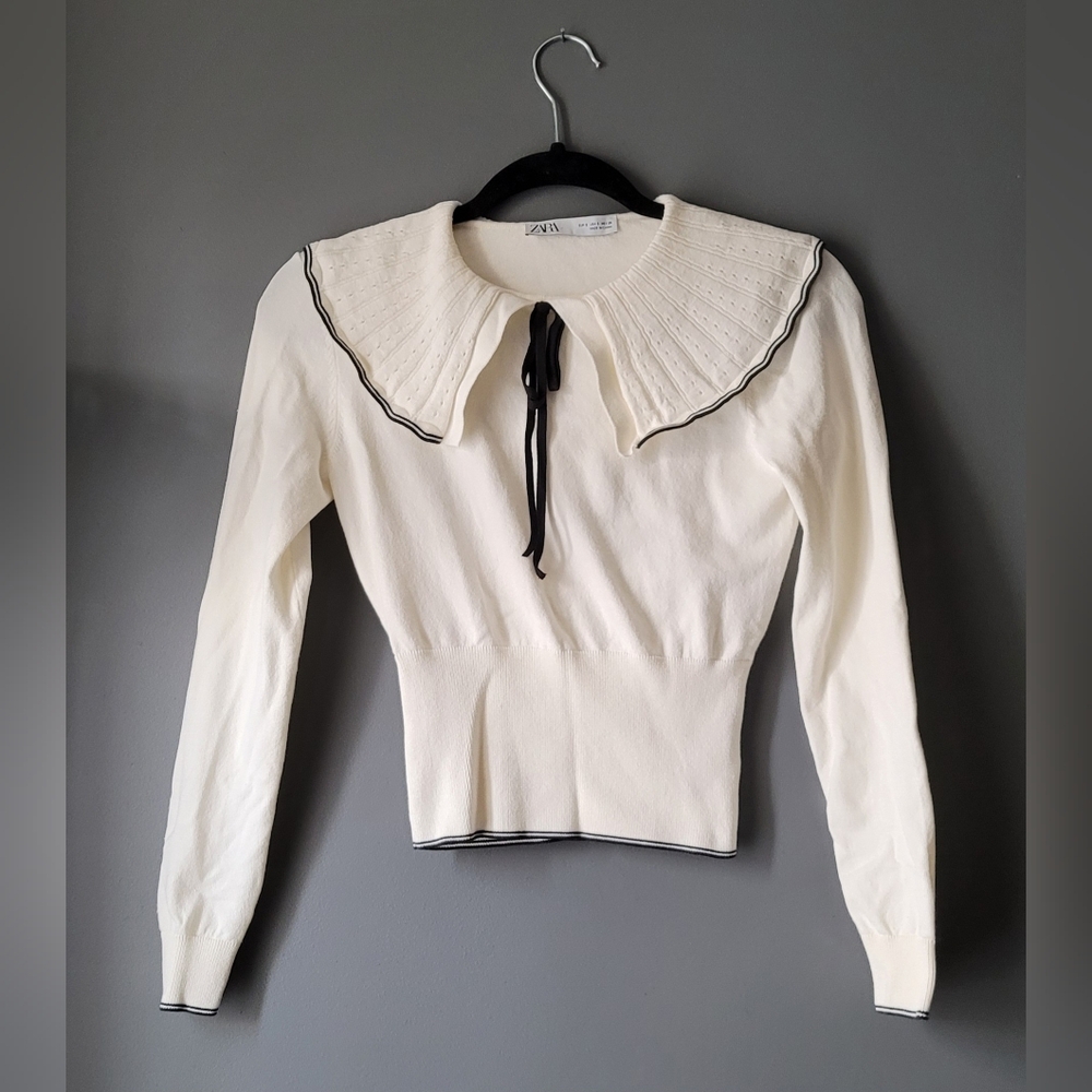 Zara Vintage Crop Top Sweater With Collar